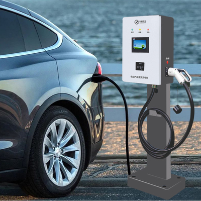 Station de charge intelligente d'IP54 EV, chargeur extérieur rapide de la maison EV de C.C 30KW